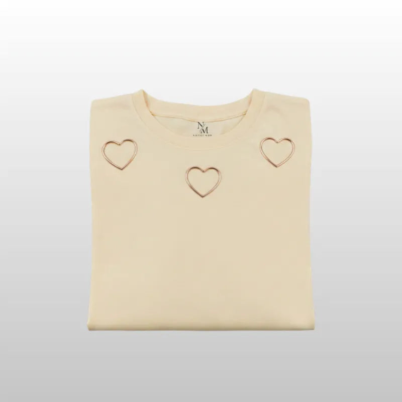 Camiseta Minimal Hearts Premium